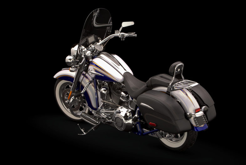 CVO™ SOFTAIL® DELUXE/CVO ソフテイル デラックス | ハーレー CVO™ SOFTAIL® DELUXE/CVO ソフテイル デラックス | ハーレー