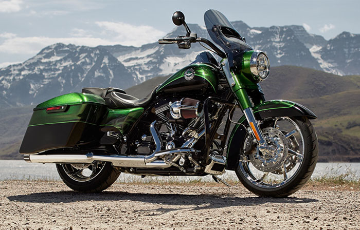 CVO™ ROAD KING®/CVO ロードキング゛ | ハーレーダビッドソン