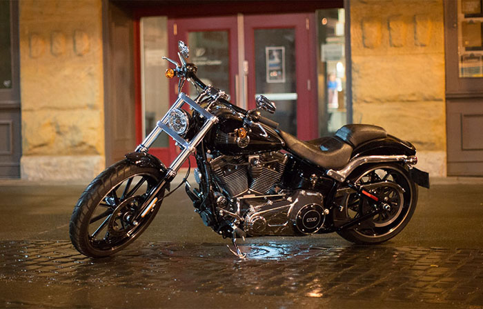BREAKOUT®/ブレイクアウト | ハーレーダビッドソンジャパン | Harley ...